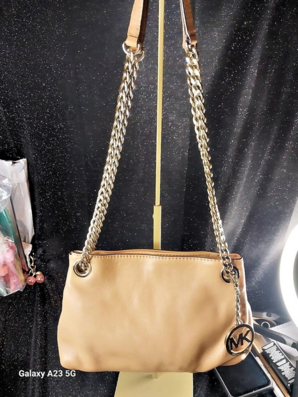 Michael Kors Pebbled Leather Crossbody/Shoulder Bag W/ Logo Gold Bag Charm Brown